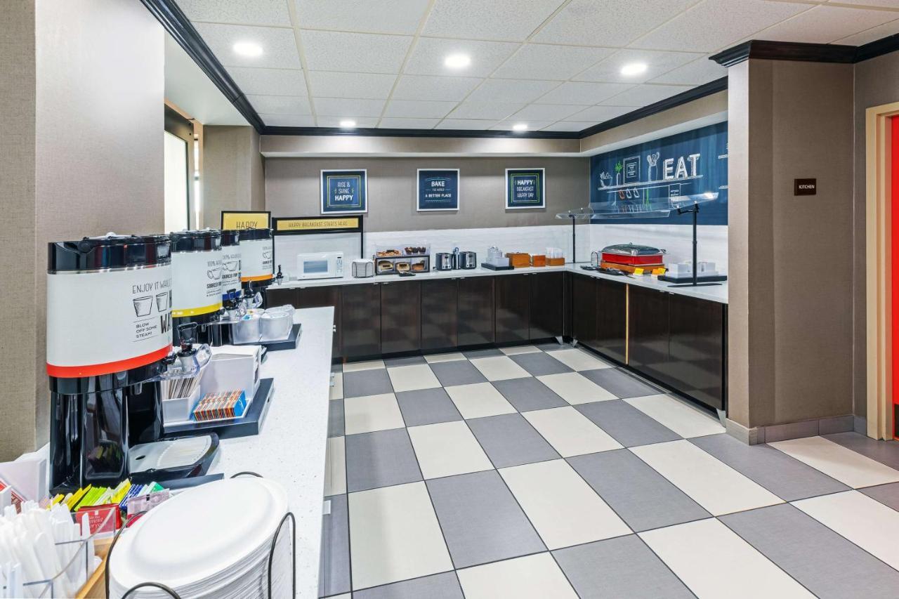 Hampton Inn & Suites Tulsa-Woodland Hills Extérieur photo