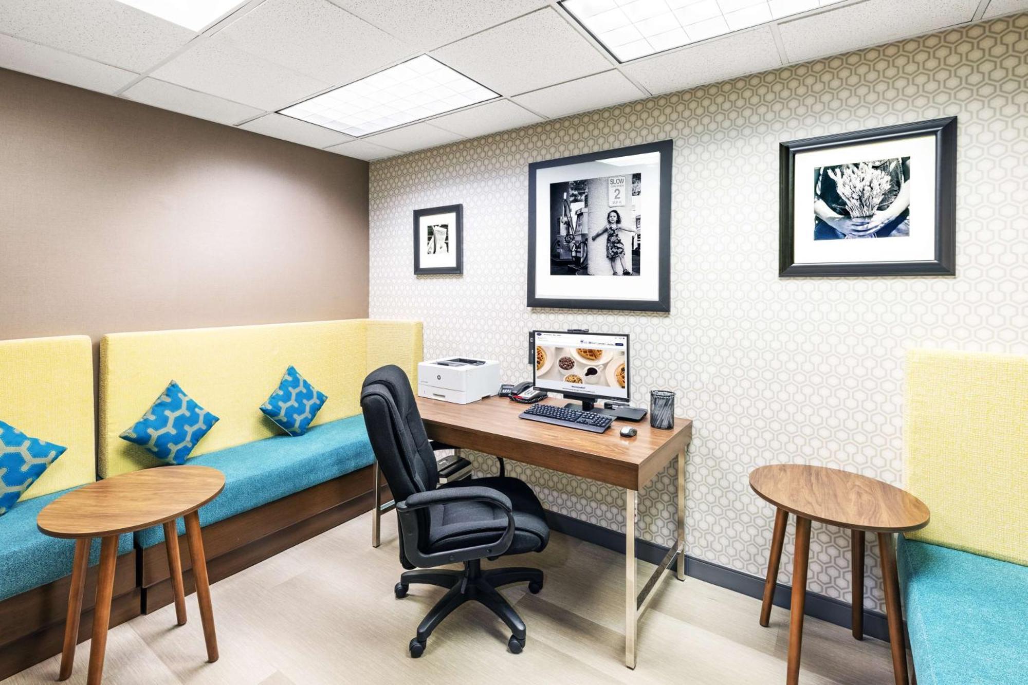 Hampton Inn & Suites Tulsa-Woodland Hills Extérieur photo