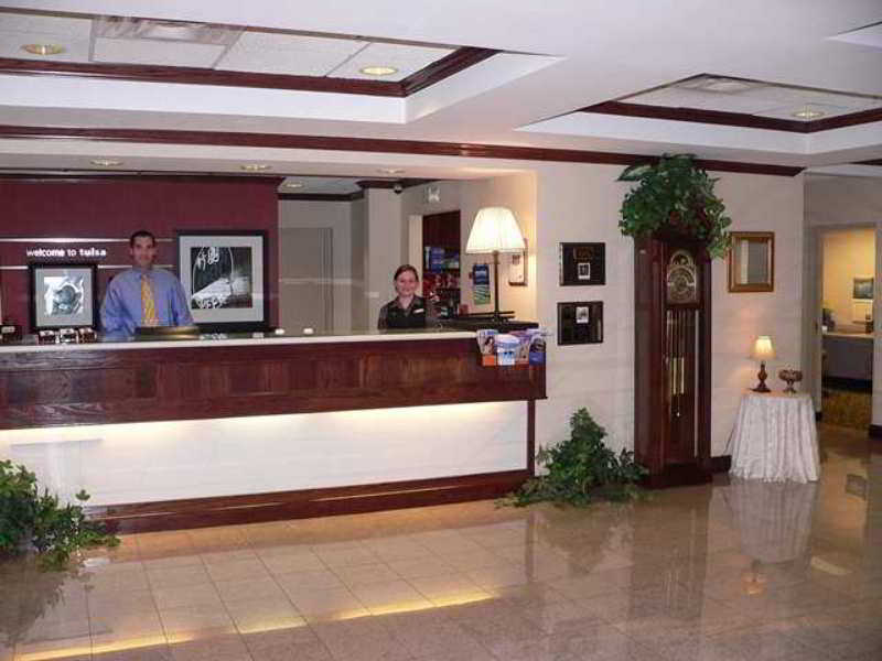 Hampton Inn & Suites Tulsa-Woodland Hills Intérieur photo